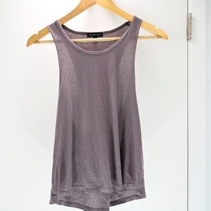 Beyond Yoga Round the Twist Tank